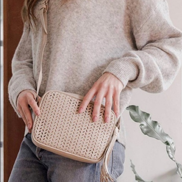 Summer & Rose Crossbody Bag - NWT - Picture 2 of 2